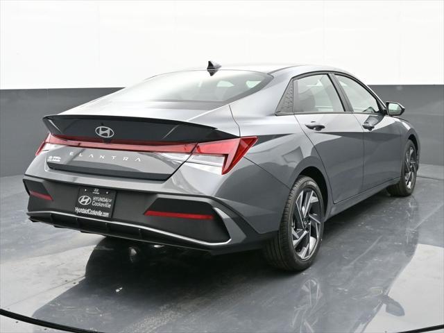 new 2025 Hyundai Elantra car, priced at $24,020