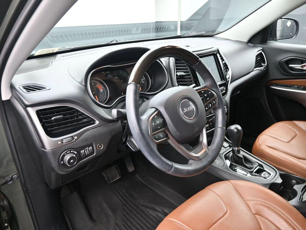 used 2019 Jeep Cherokee car, priced at $18,456