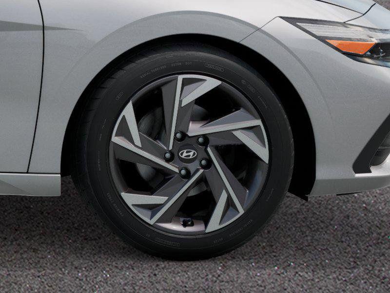 new 2025 Hyundai Elantra car, priced at $22,916