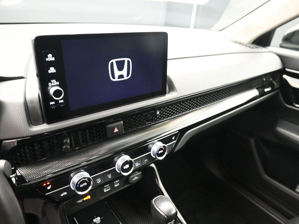 used 2024 Honda CR-V car, priced at $31,887