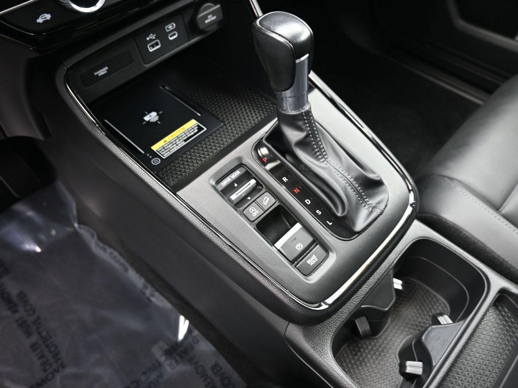 used 2024 Honda CR-V car, priced at $31,887