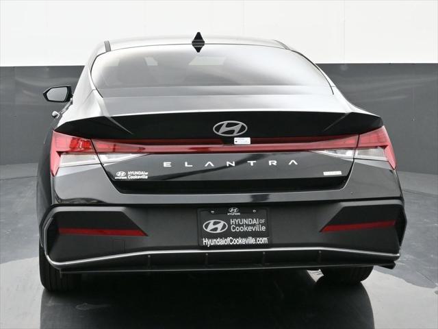 new 2025 Hyundai Elantra HEV car, priced at $26,163