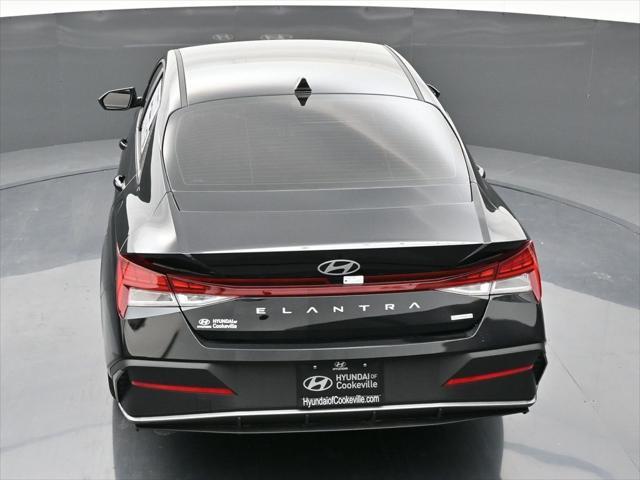 new 2025 Hyundai Elantra HEV car, priced at $26,163