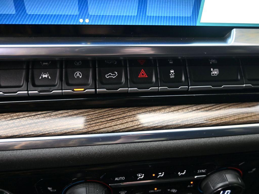 used 2024 Chevrolet Silverado 1500 car, priced at $39,887