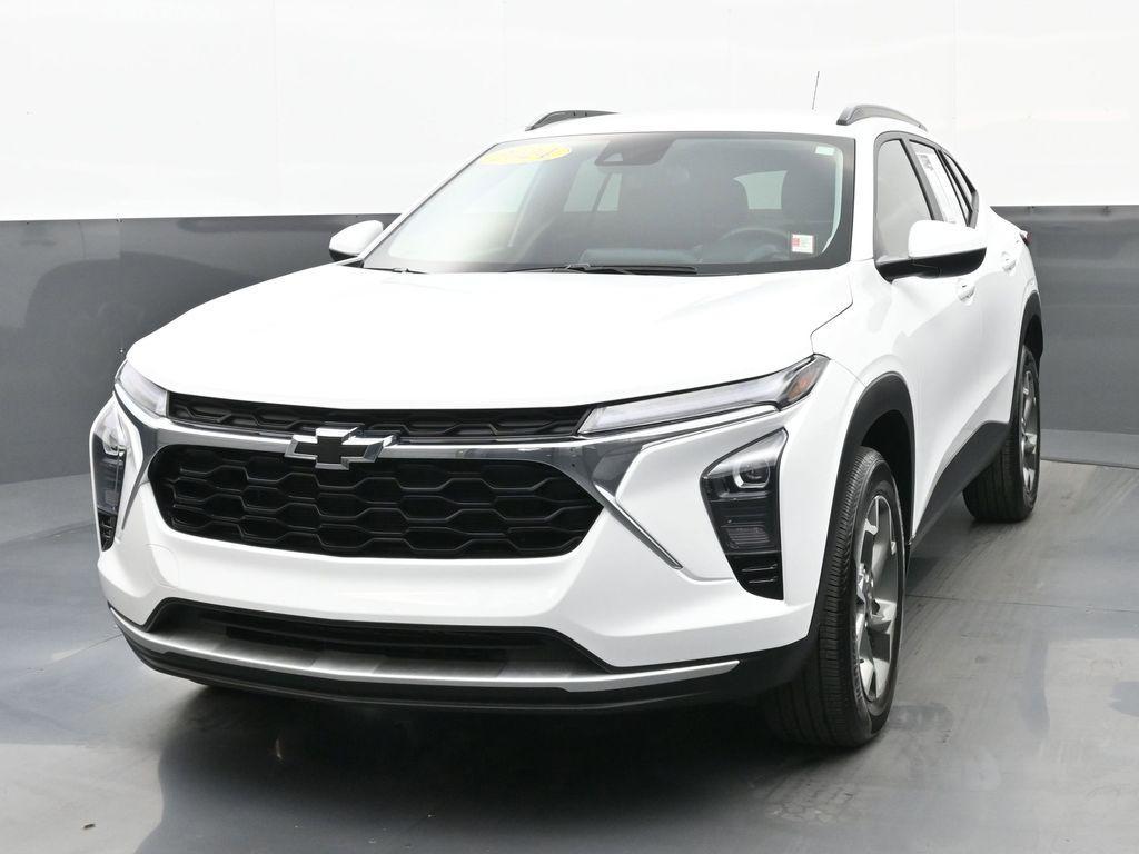 used 2024 Chevrolet Trax car, priced at $19,998