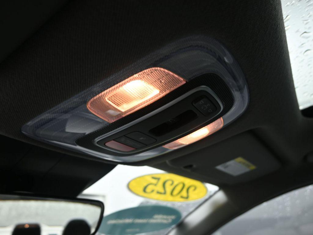 used 2025 Hyundai Elantra car