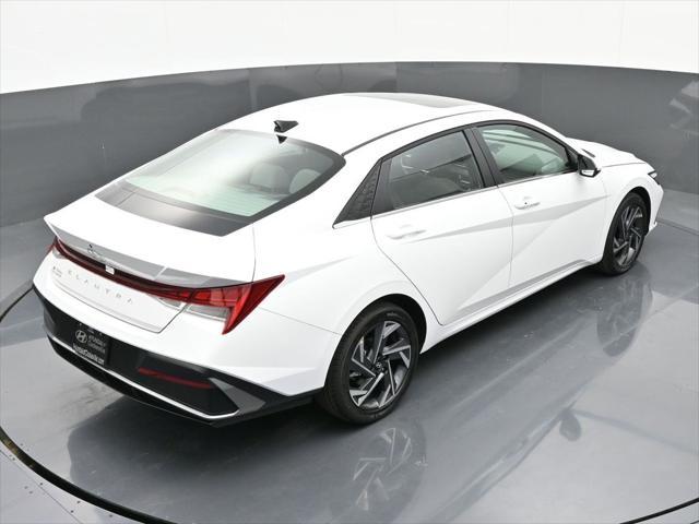 new 2025 Hyundai Elantra car, priced at $26,960