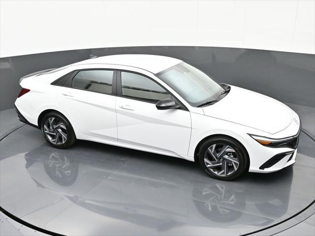 new 2025 Hyundai Elantra car, priced at $24,190