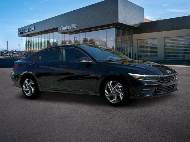 new 2025 Hyundai Elantra car, priced at $23,726