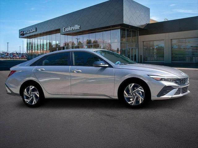 new 2025 Hyundai Elantra car, priced at $24,273