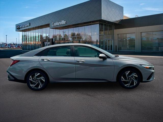 new 2025 Hyundai Elantra car, priced at $27,787
