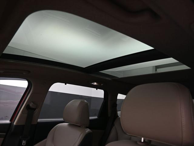 used 2019 Hyundai Santa Fe car, priced at $17,555