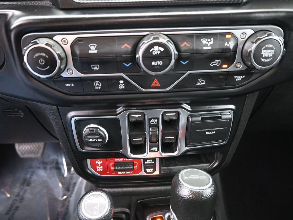 used 2022 Jeep Gladiator car, priced at $34,987