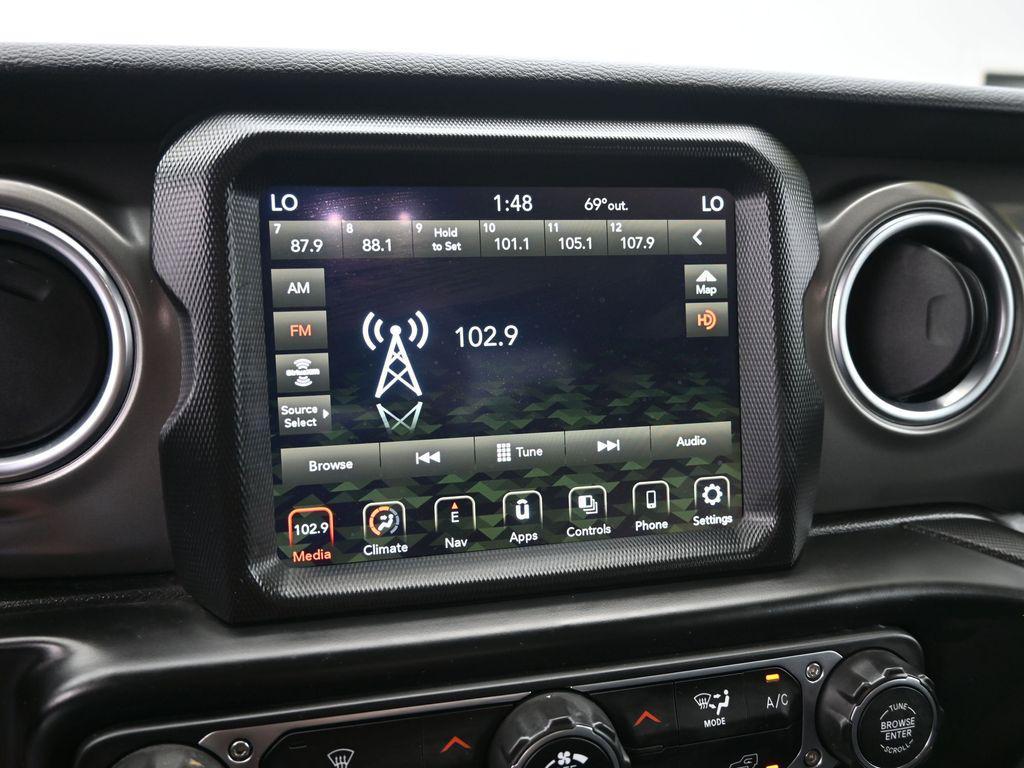 used 2022 Jeep Gladiator car, priced at $34,987