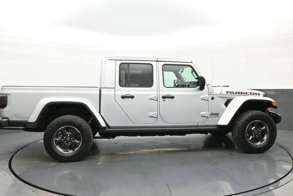 used 2022 Jeep Gladiator car, priced at $34,987