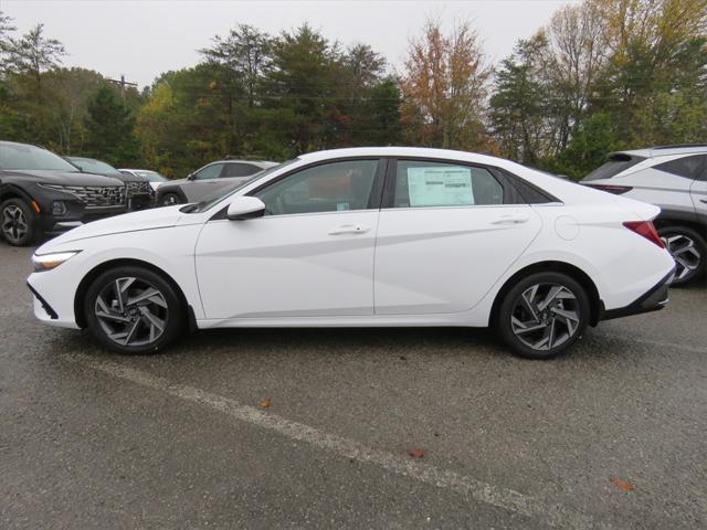 new 2025 Hyundai Elantra car, priced at $24,745