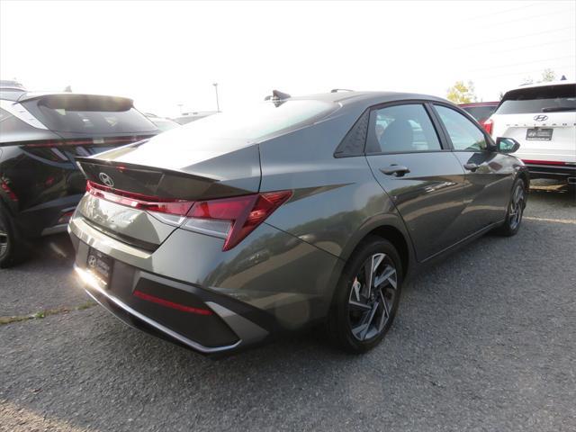 new 2025 Hyundai Elantra car, priced at $21,749