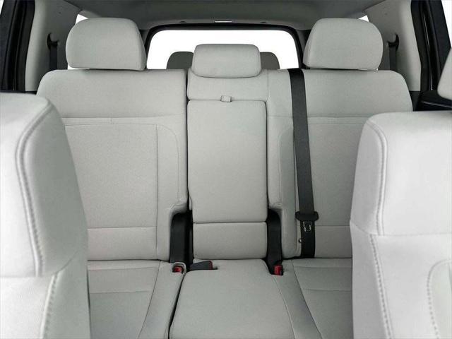 new 2025 Hyundai Santa Fe car, priced at $36,905