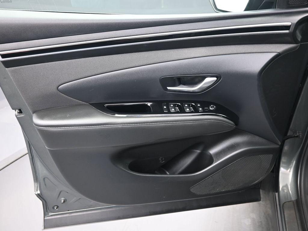 used 2022 Hyundai TUCSON Hybrid car, priced at $24,937