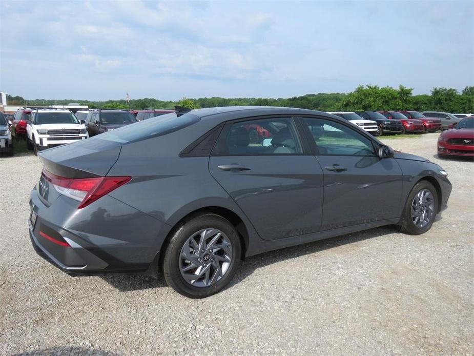 new 2024 Hyundai Elantra car, priced at $24,045