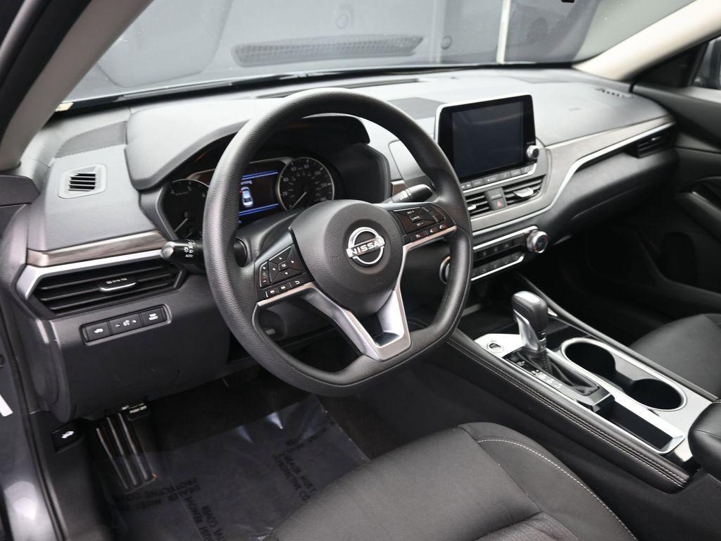 used 2023 Nissan Altima car, priced at $17,665