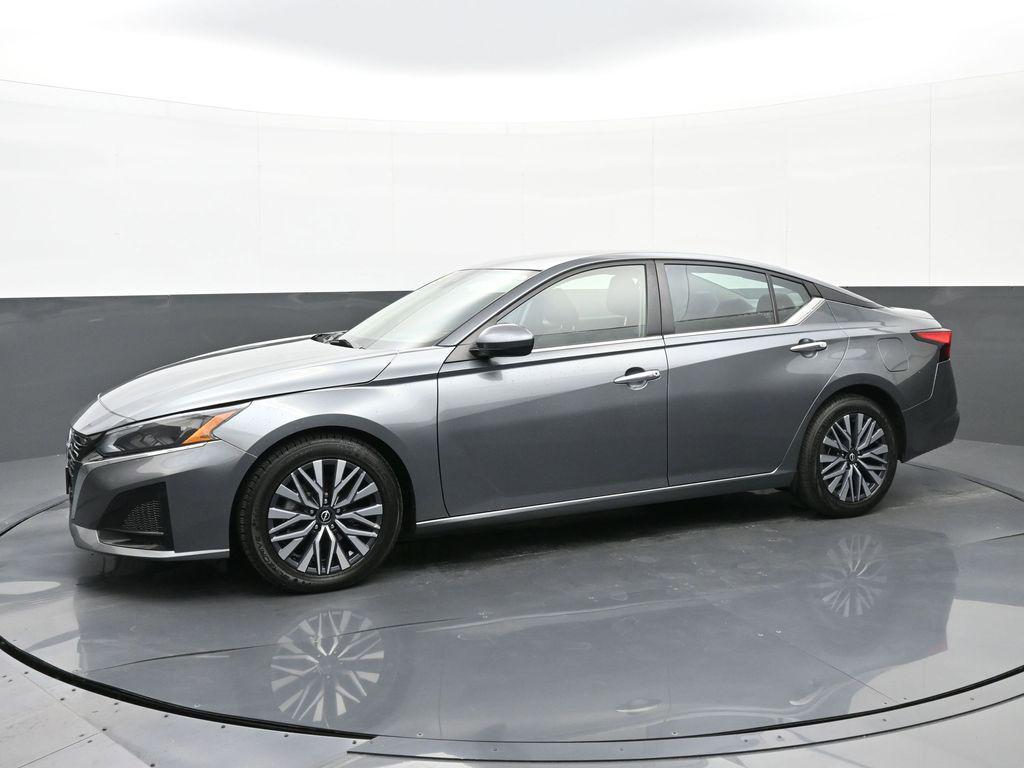 used 2023 Nissan Altima car, priced at $17,665