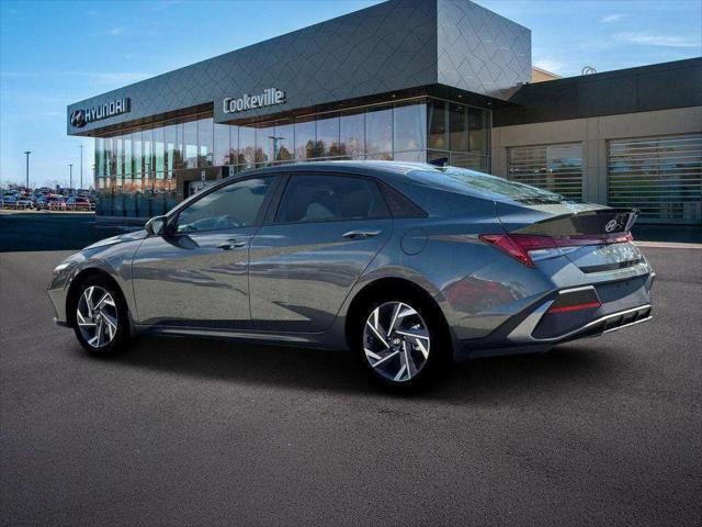 new 2025 Hyundai Elantra car, priced at $27,107
