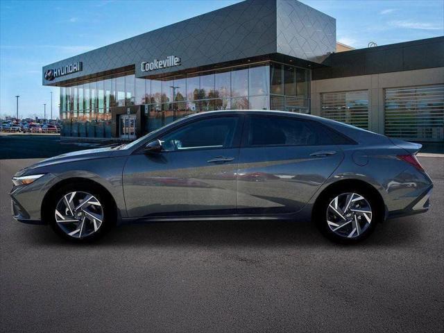 new 2025 Hyundai Elantra car, priced at $27,107