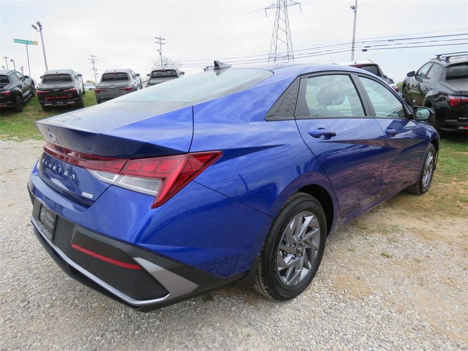 new 2024 Hyundai Elantra HEV car, priced at $25,867