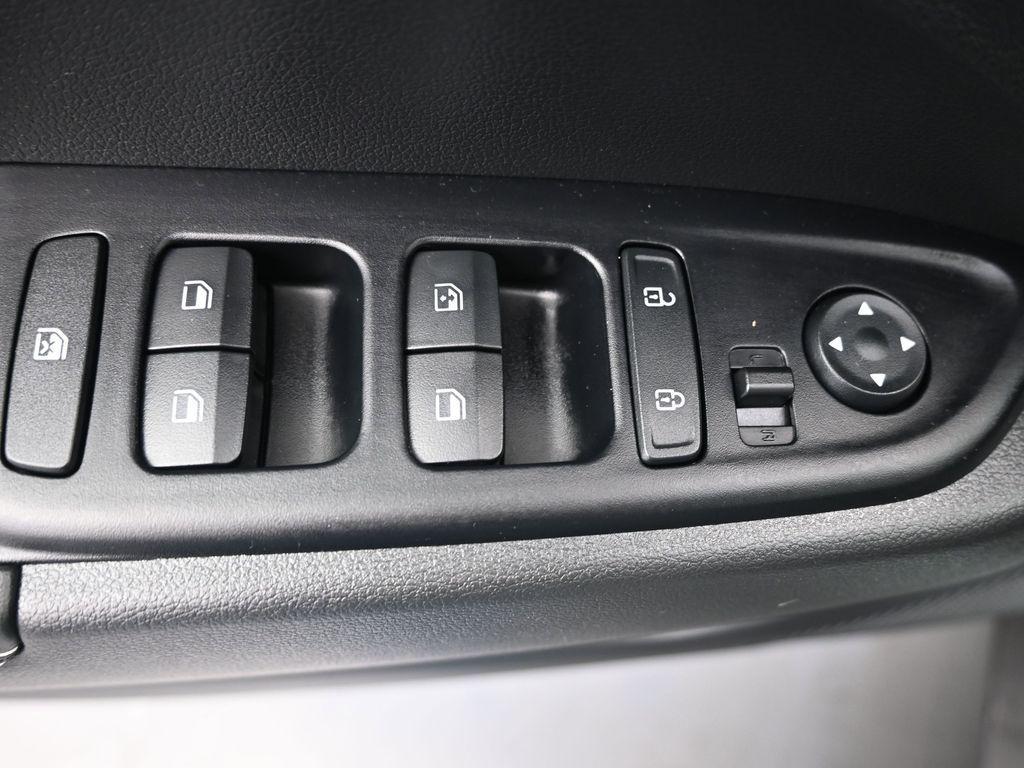 used 2025 Hyundai Venue car, priced at $21,887