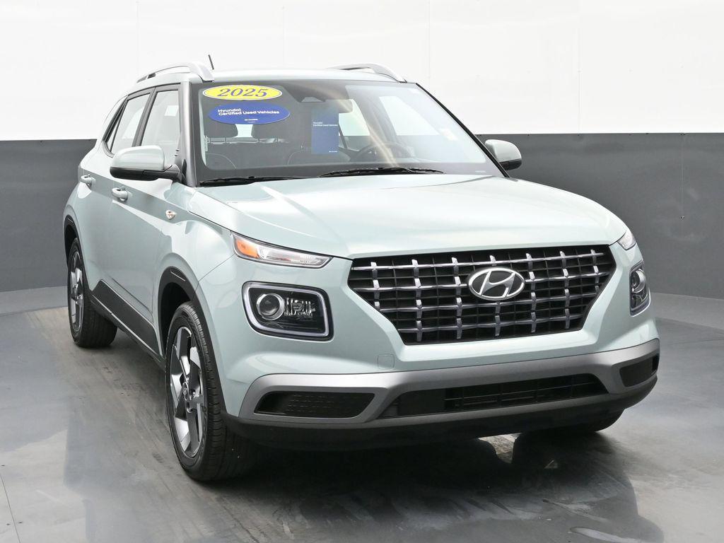 used 2025 Hyundai Venue car, priced at $21,887