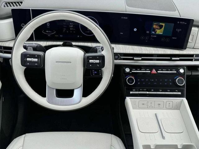 new 2025 Hyundai SANTA FE HEV car, priced at $51,324