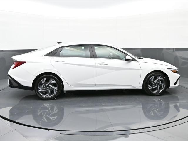 new 2025 Hyundai Elantra car, priced at $23,883