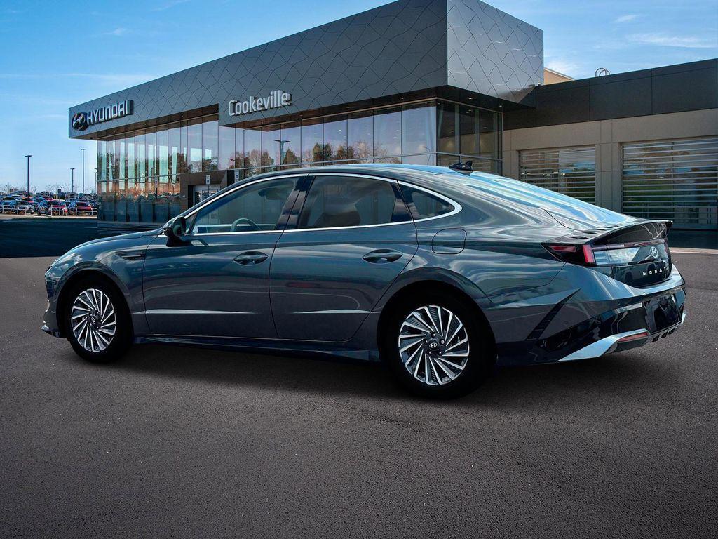 new 2025 Hyundai Sonata Hybrid car, priced at $36,661