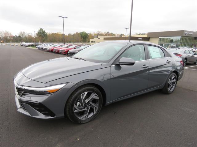 new 2025 Hyundai Elantra car, priced at $24,730