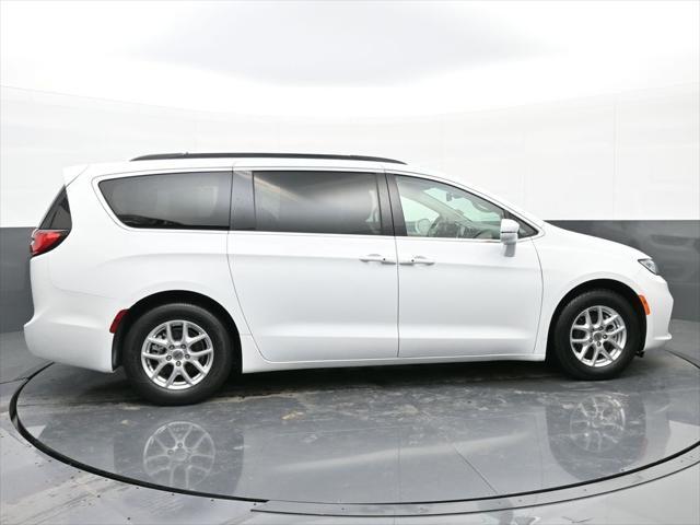 used 2022 Chrysler Pacifica car, priced at $21,222