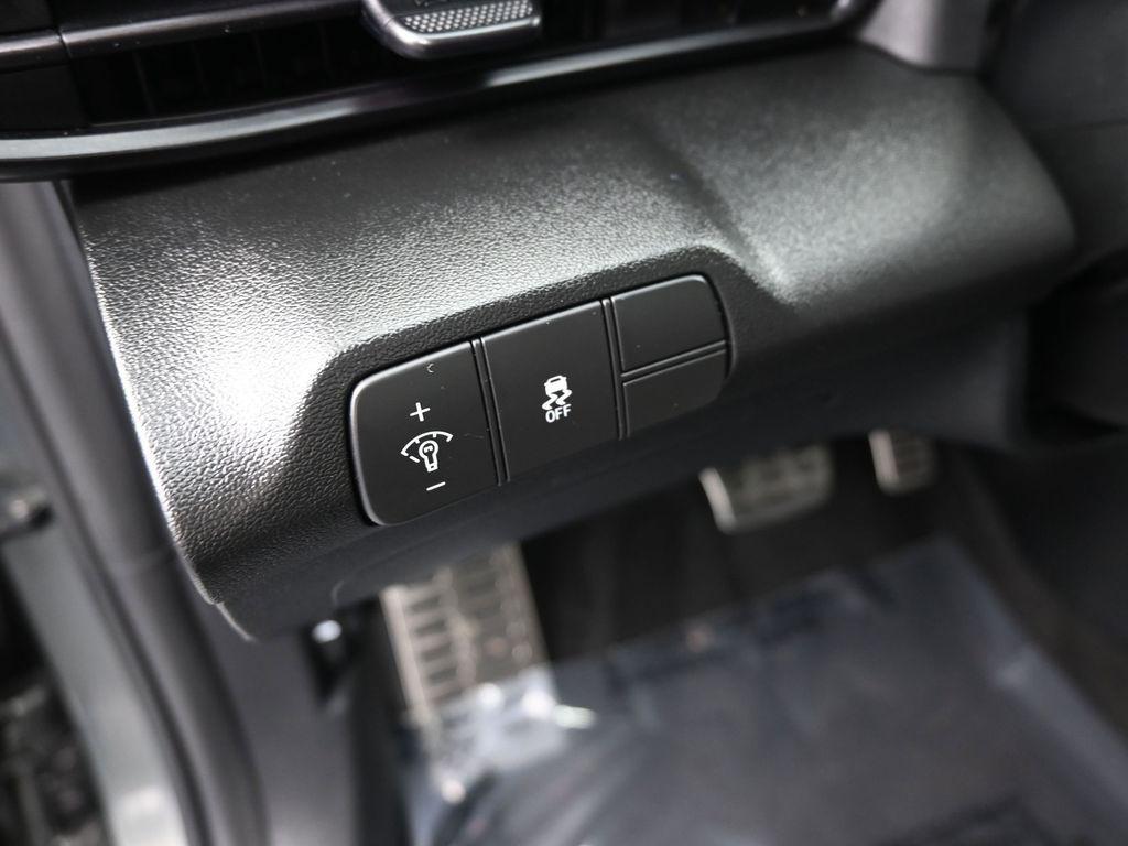 used 2025 Hyundai Elantra car, priced at $19,889