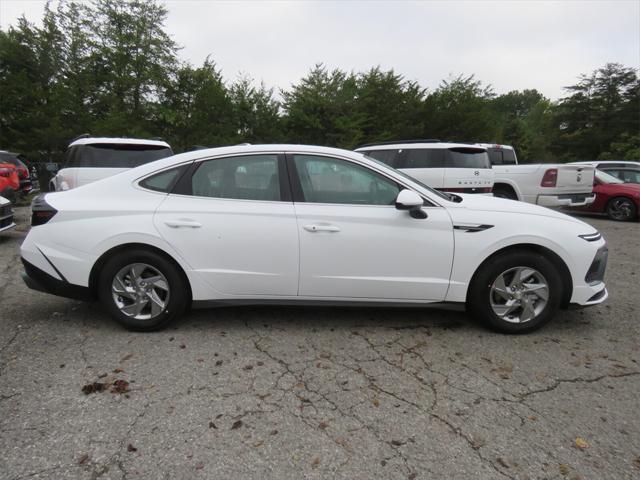 new 2025 Hyundai Sonata car, priced at $24,322