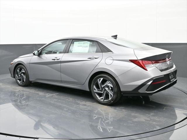 new 2025 Hyundai Elantra car, priced at $26,425