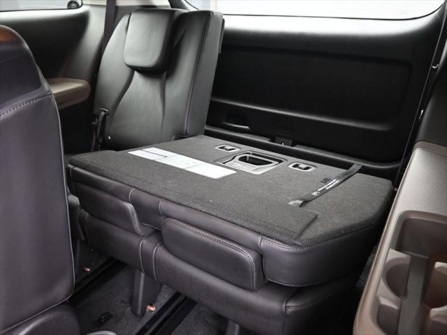 used 2025 Kia Carnival car, priced at $37,588