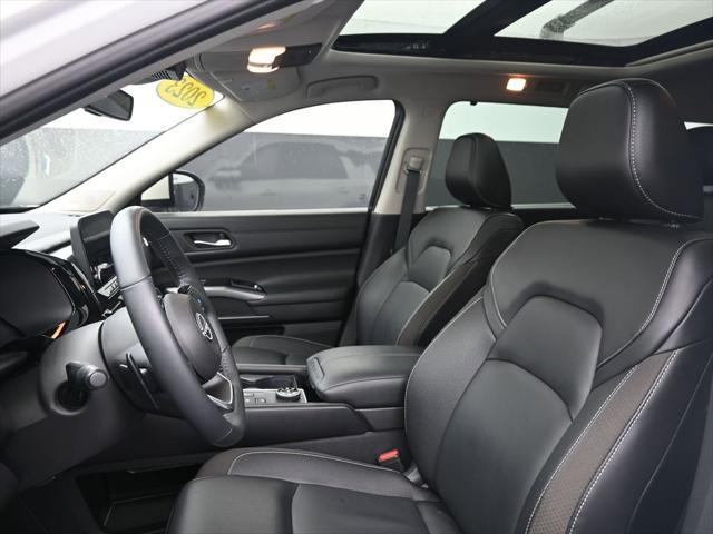 used 2023 Nissan Pathfinder car, priced at $35,388