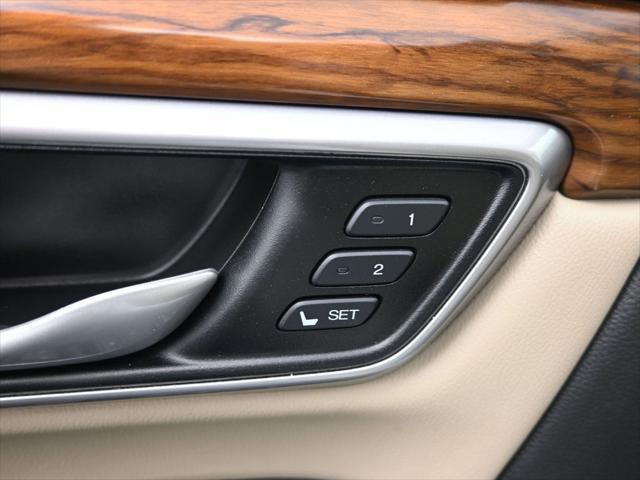 used 2020 Honda CR-V car, priced at $25,388