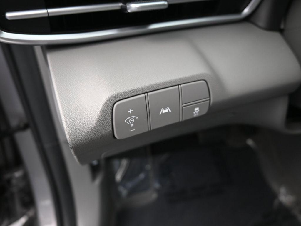 used 2023 Hyundai Elantra car, priced at $19,288
