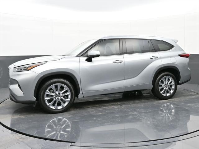 used 2023 Toyota Highlander car, priced at $38,779