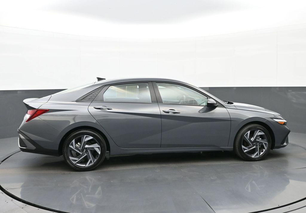used 2025 Hyundai Elantra car, priced at $19,987