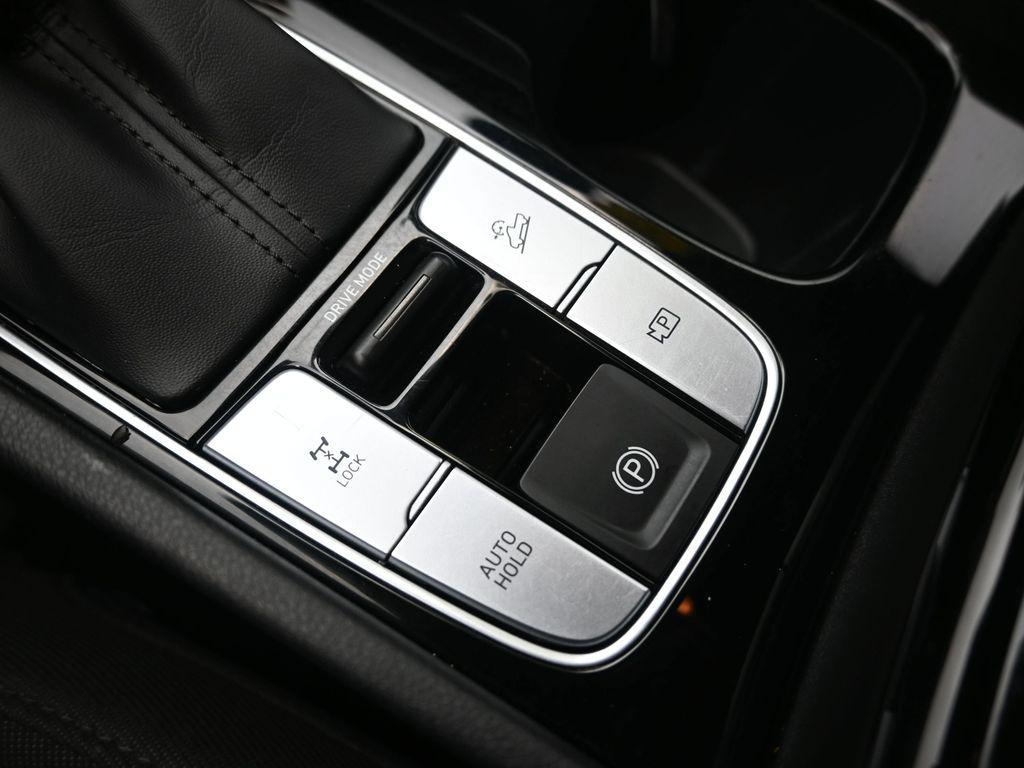 used 2023 Hyundai SANTA CRUZ car, priced at $23,887