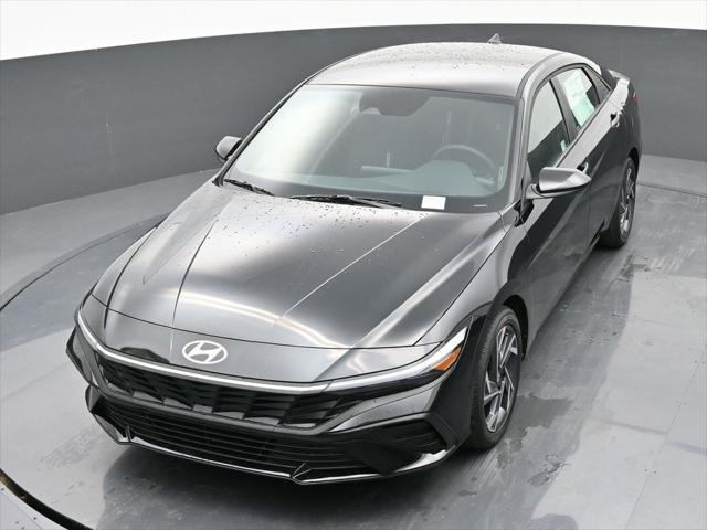 new 2025 Hyundai Elantra car, priced at $24,008