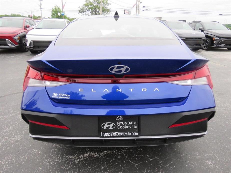 new 2024 Hyundai Elantra car, priced at $21,976