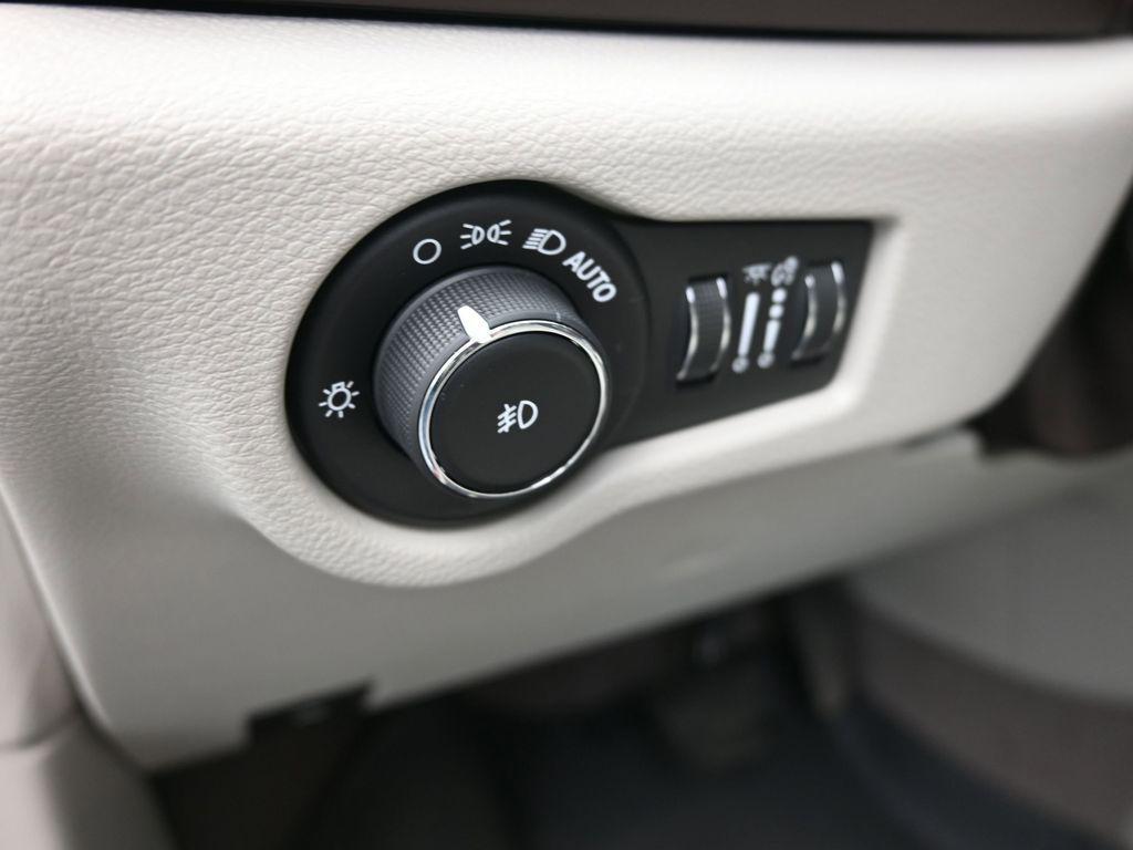 used 2020 Chrysler Pacifica car, priced at $21,739
