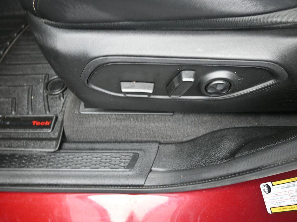 used 2021 Jeep Grand Cherokee L car, priced at $21,887